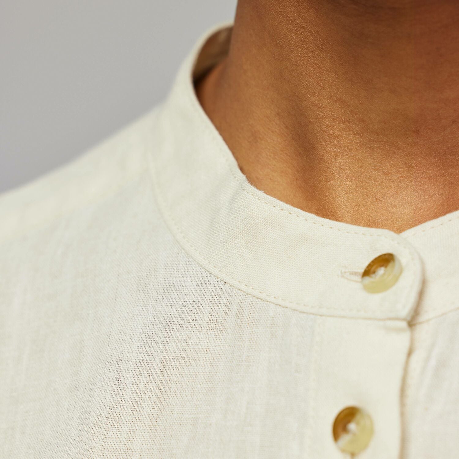 chalk white