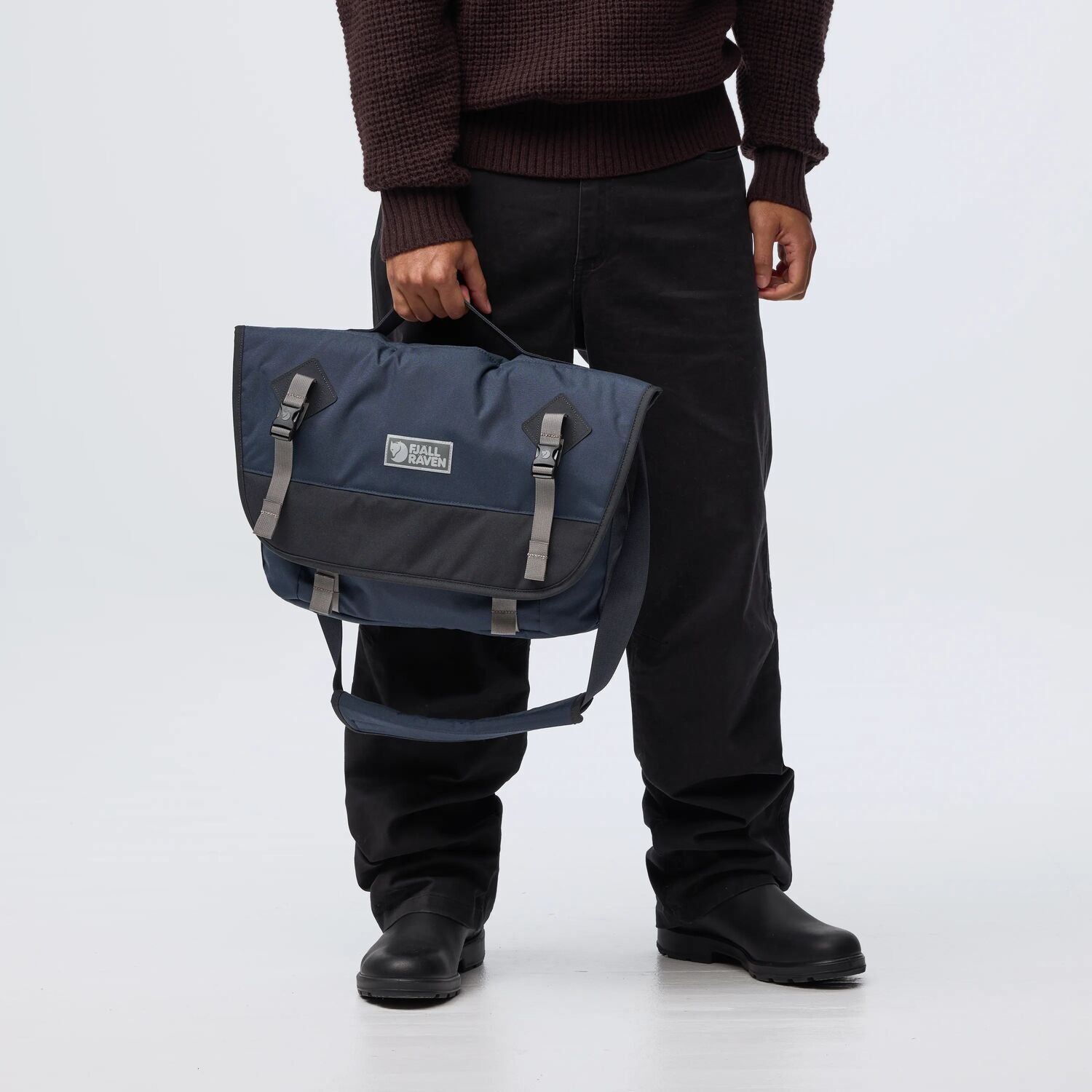 Vardag Shoulder Bag 12